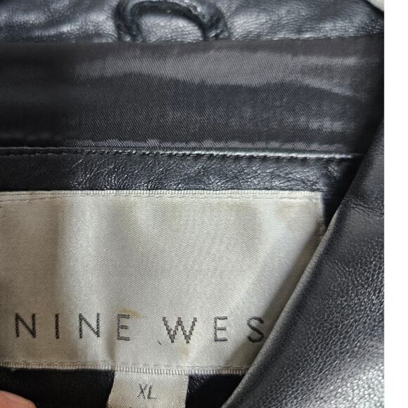 Vintage 90s Nine West XL Leather Button Front Black Leather Jacket Goth Minimal - Picture 2 of 4